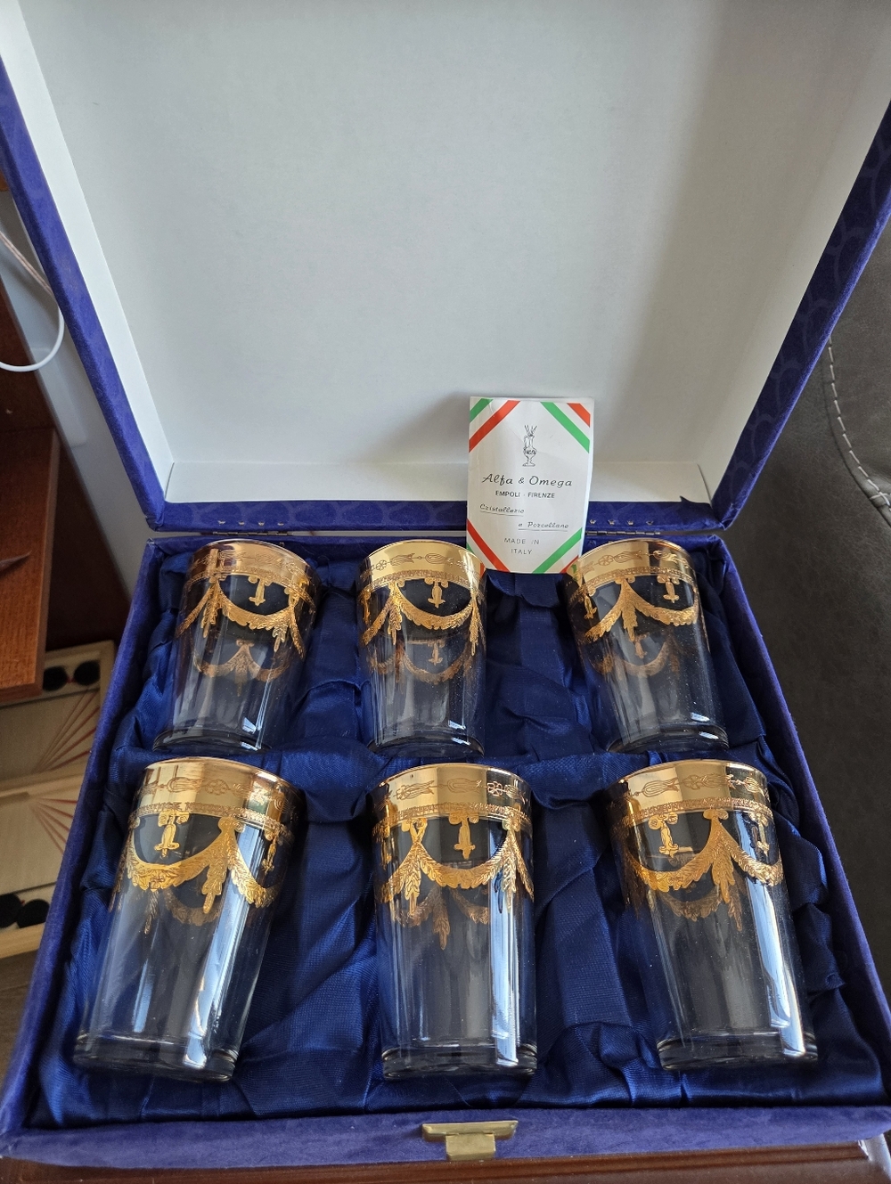 Pure Gold & Platinum Designed Handmade Set - 6 Pieces